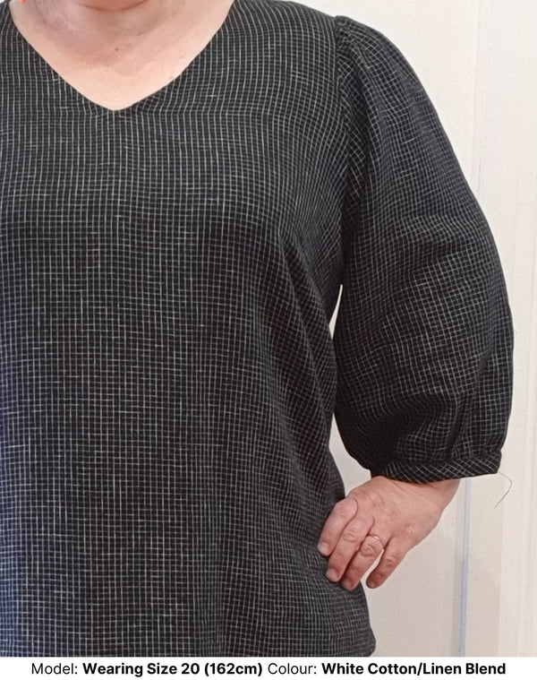Wide sleeve details of the plus size cotton and linen blend top